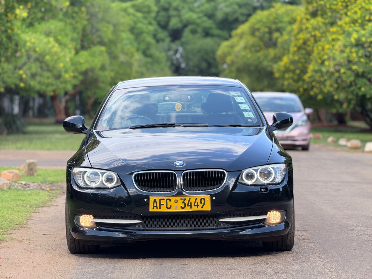 BMW 318i COUPE