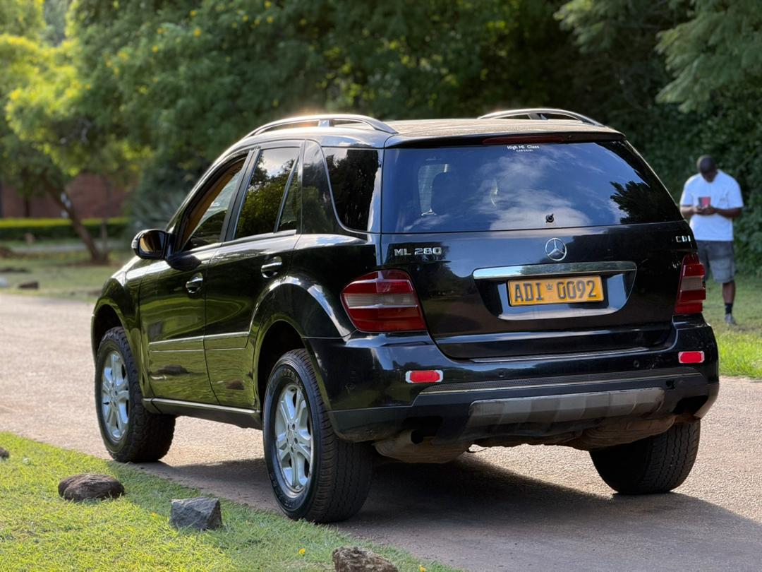 MERCEDES-BENZ ML280