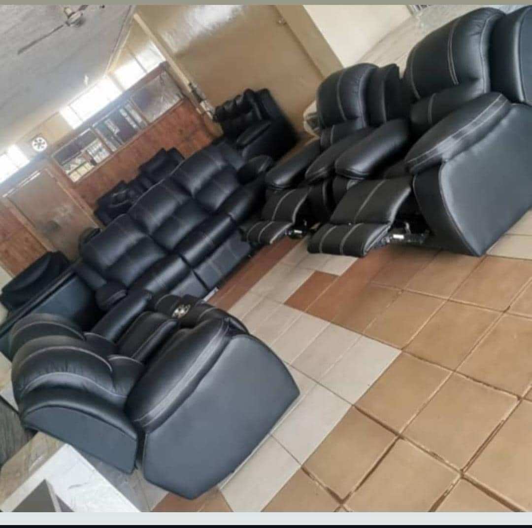 7 Seater Recliner Sofa