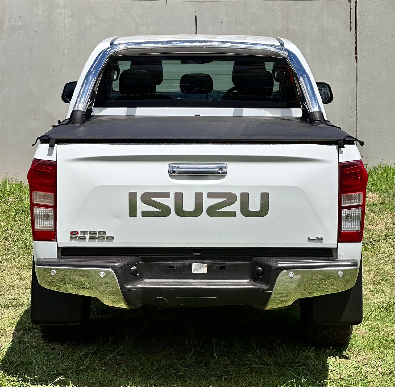 ISUZU KB 300LX