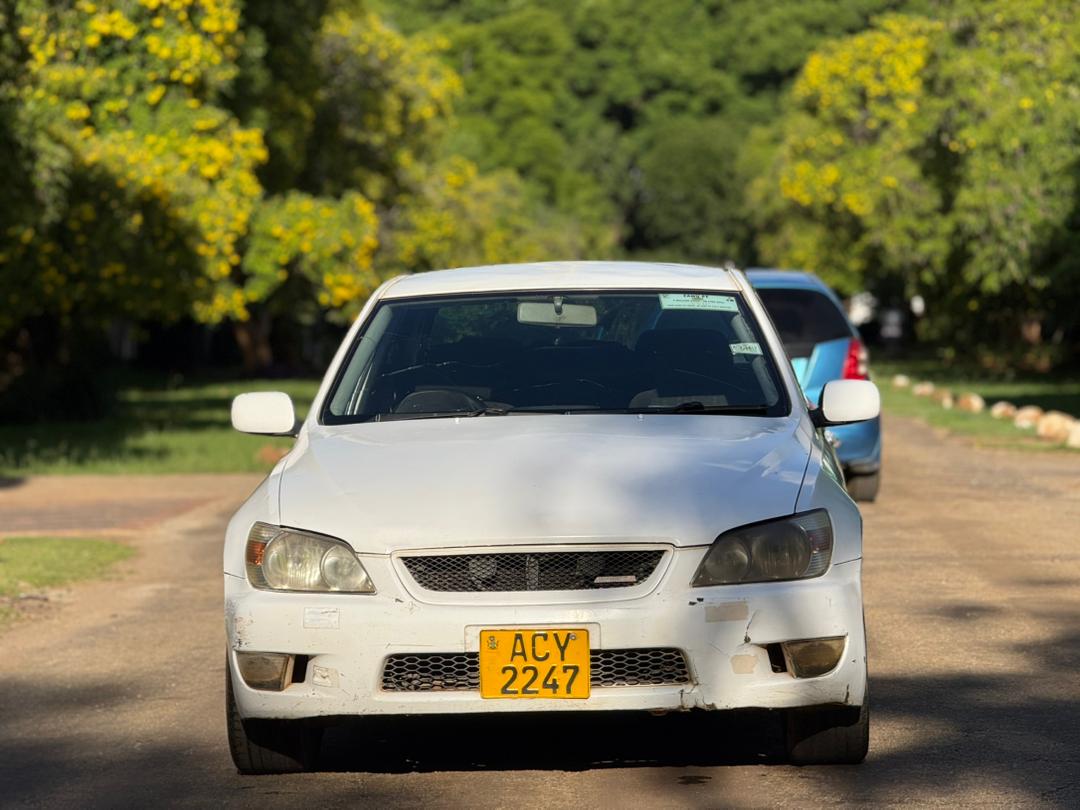 TOYOTA ALTEZZA