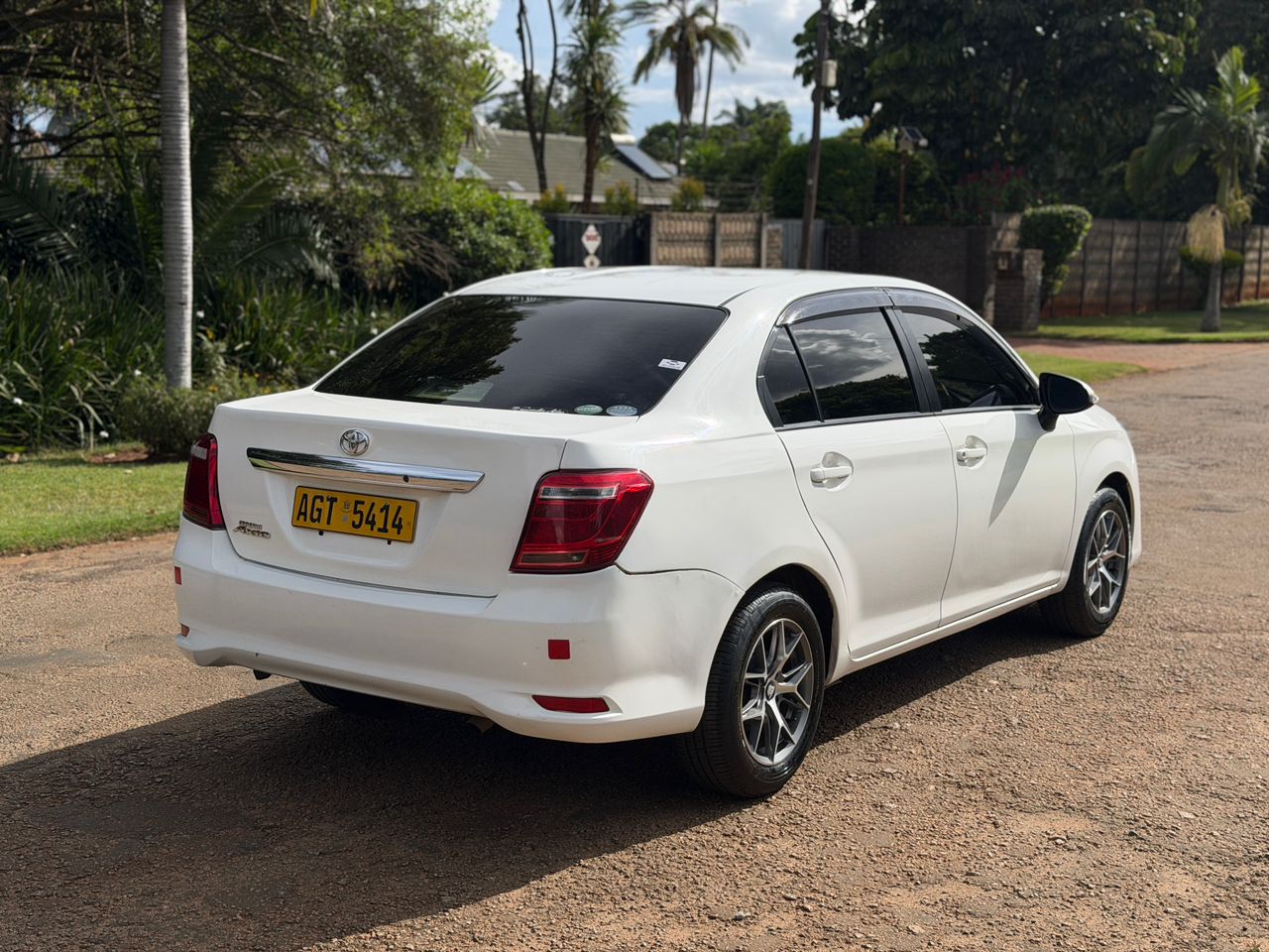 TOYOTA COROLLA AXIO NON HYBRID
