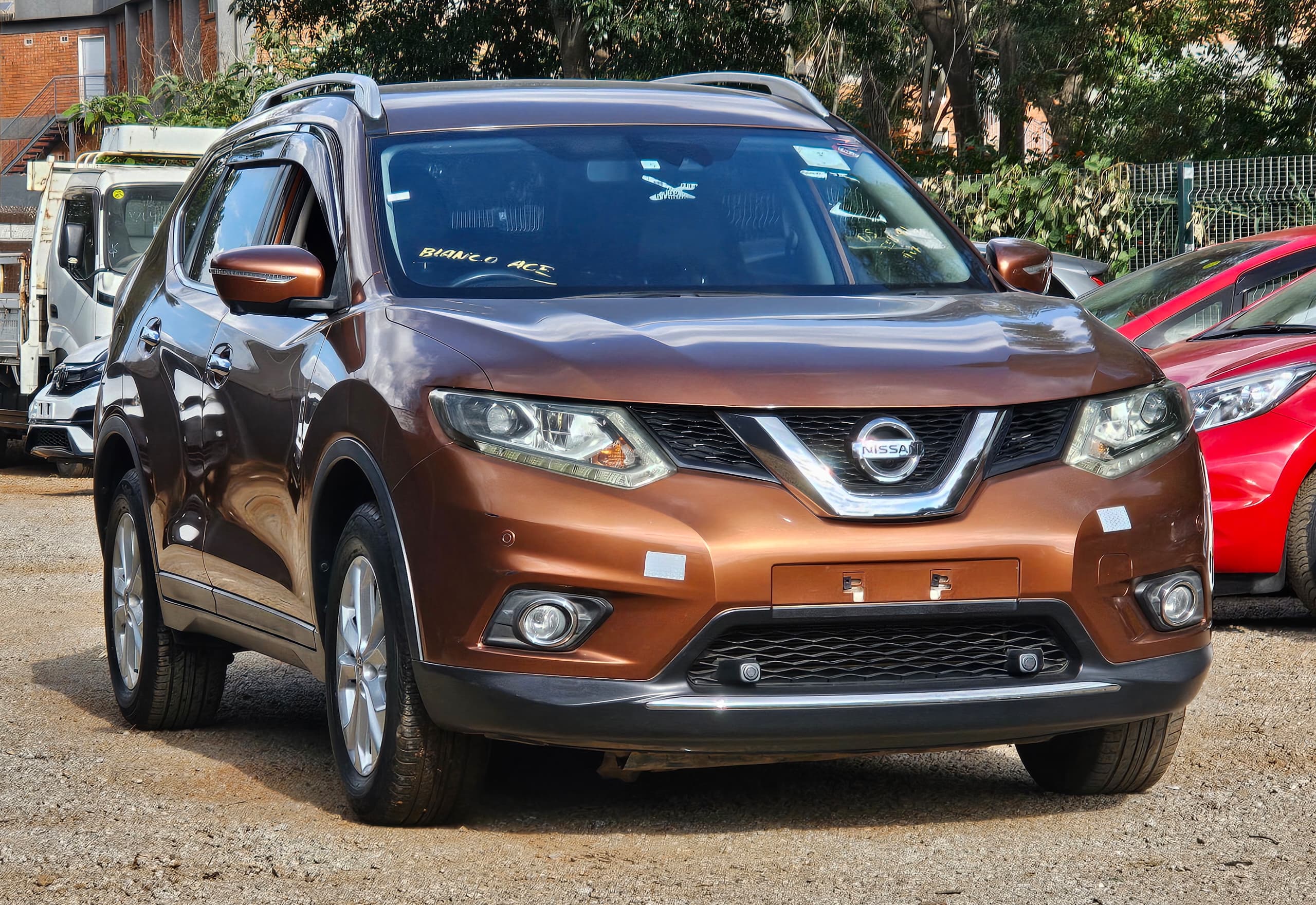 2016 NISSAN XTRAIL