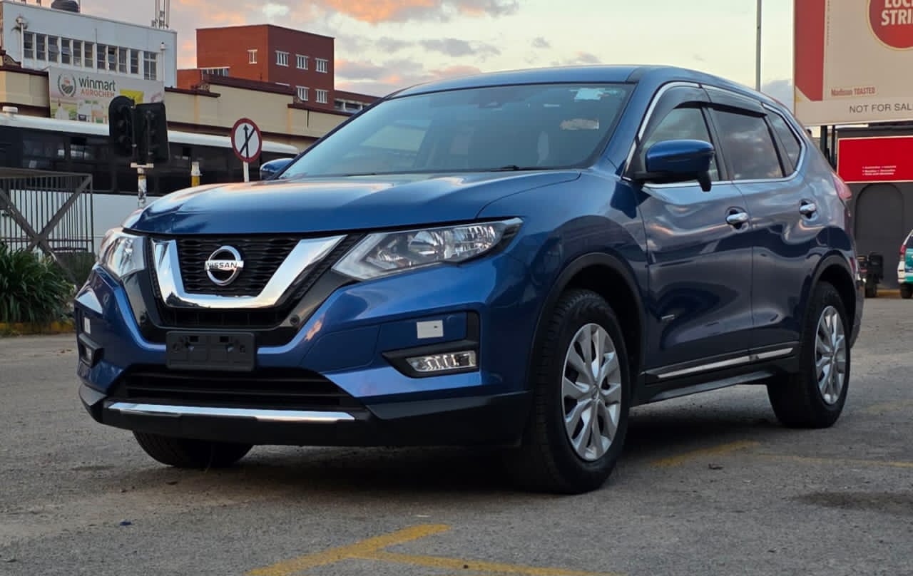 2018 NISSAN XTRAIL HYBRID
