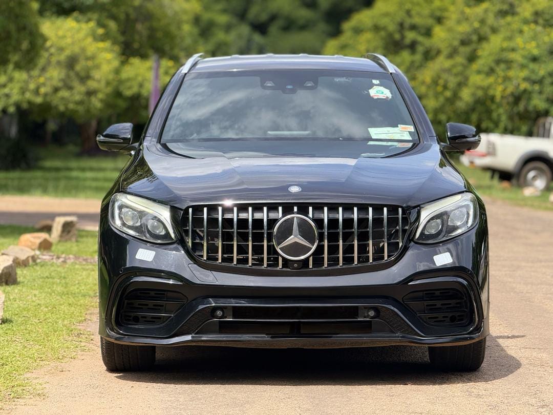 MERCEDES-BENZ GLC 63s
