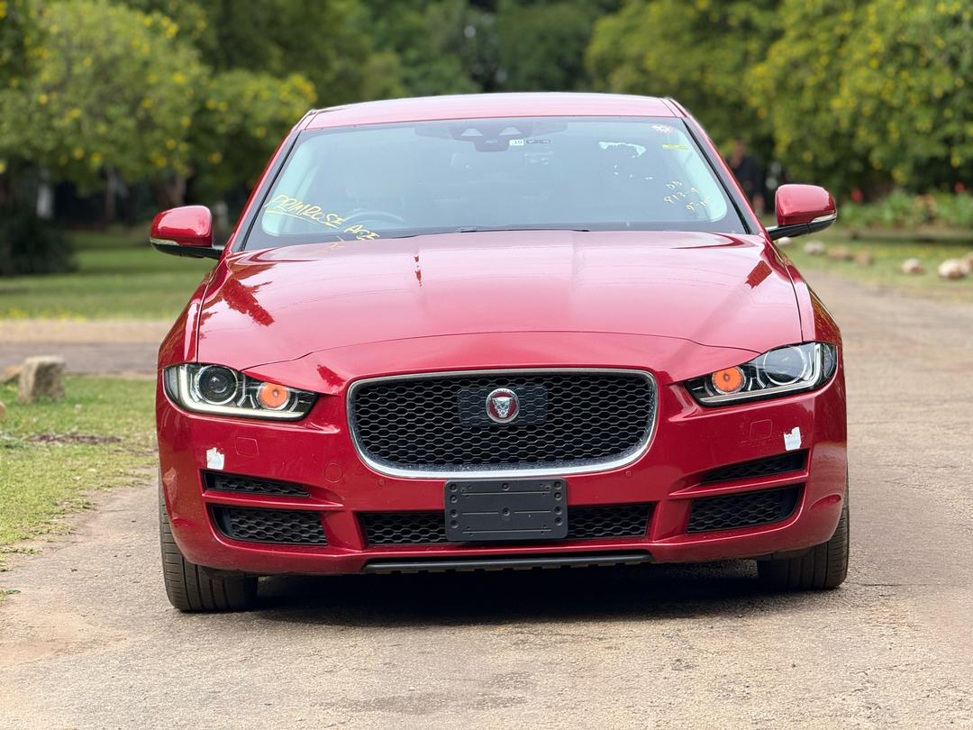 JAGUAR XE PRESTIGE