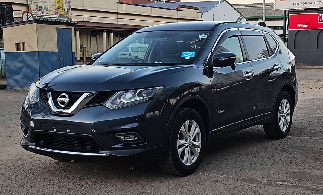2017 NISSAN XTRAIL HYBRID