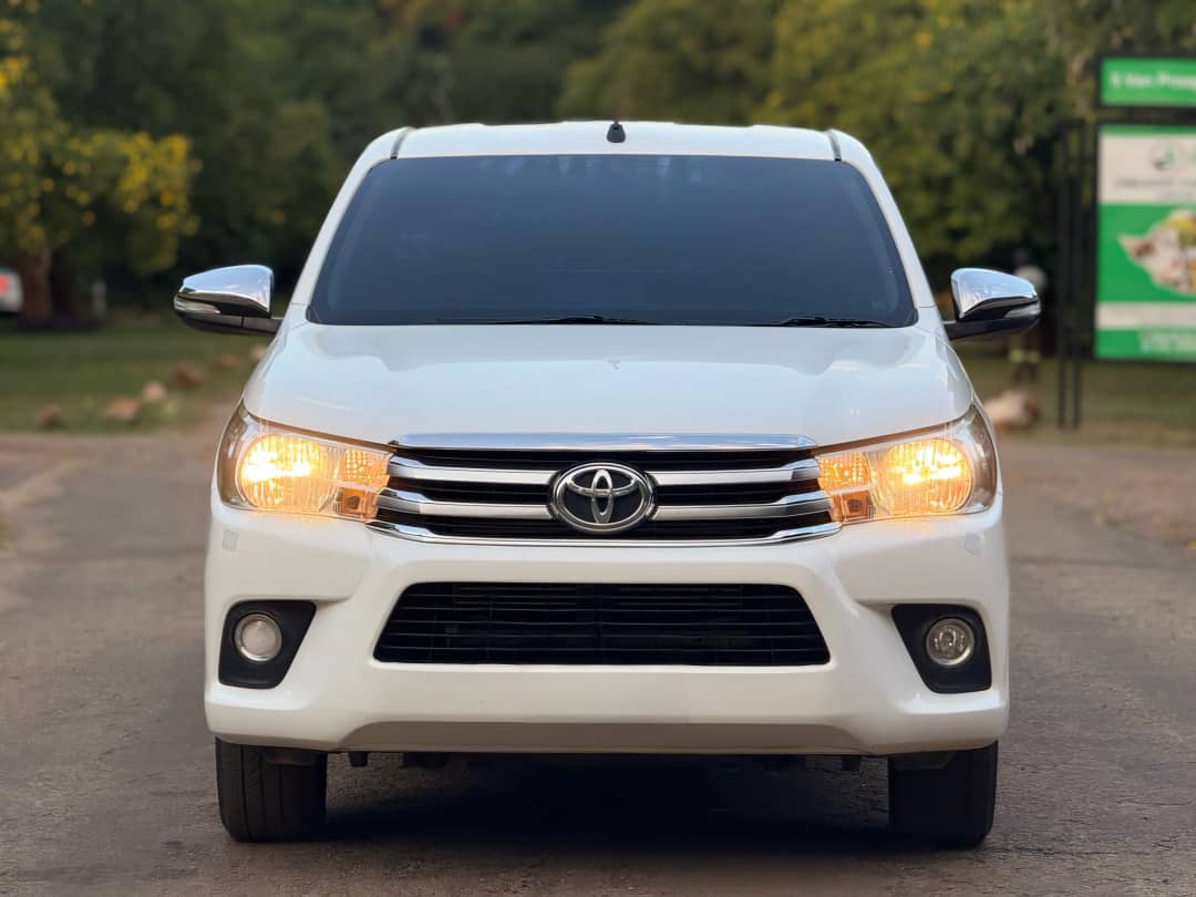 TOYOTA HILUX GD6