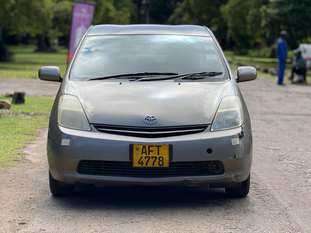 TOYOTA PRIUS HYBRID