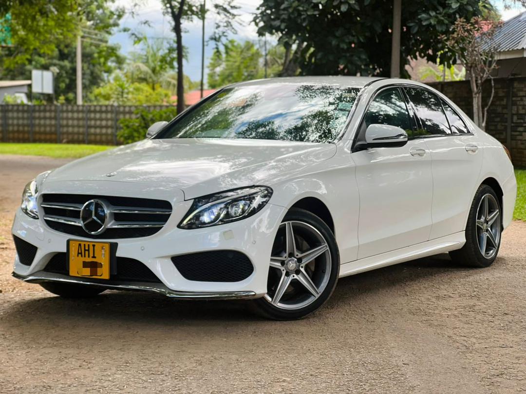 2015 MERCEDES BENZ C200 W205