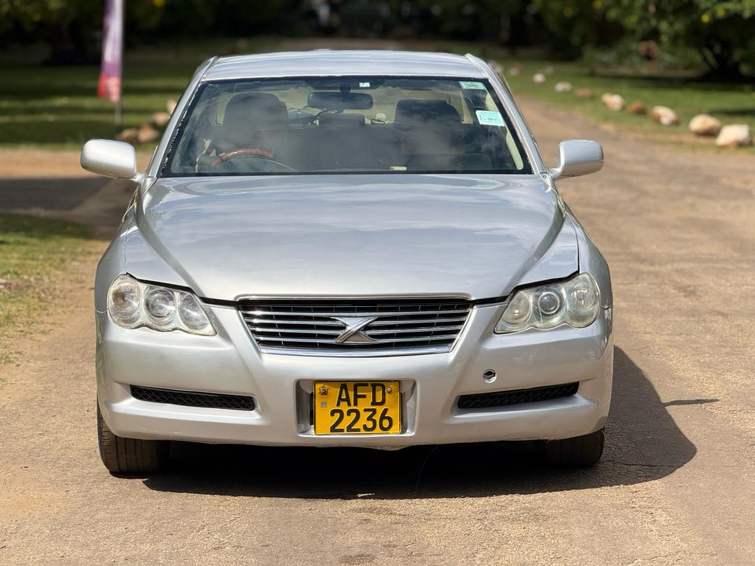 TOYOTA MARK X OLD SHAPE