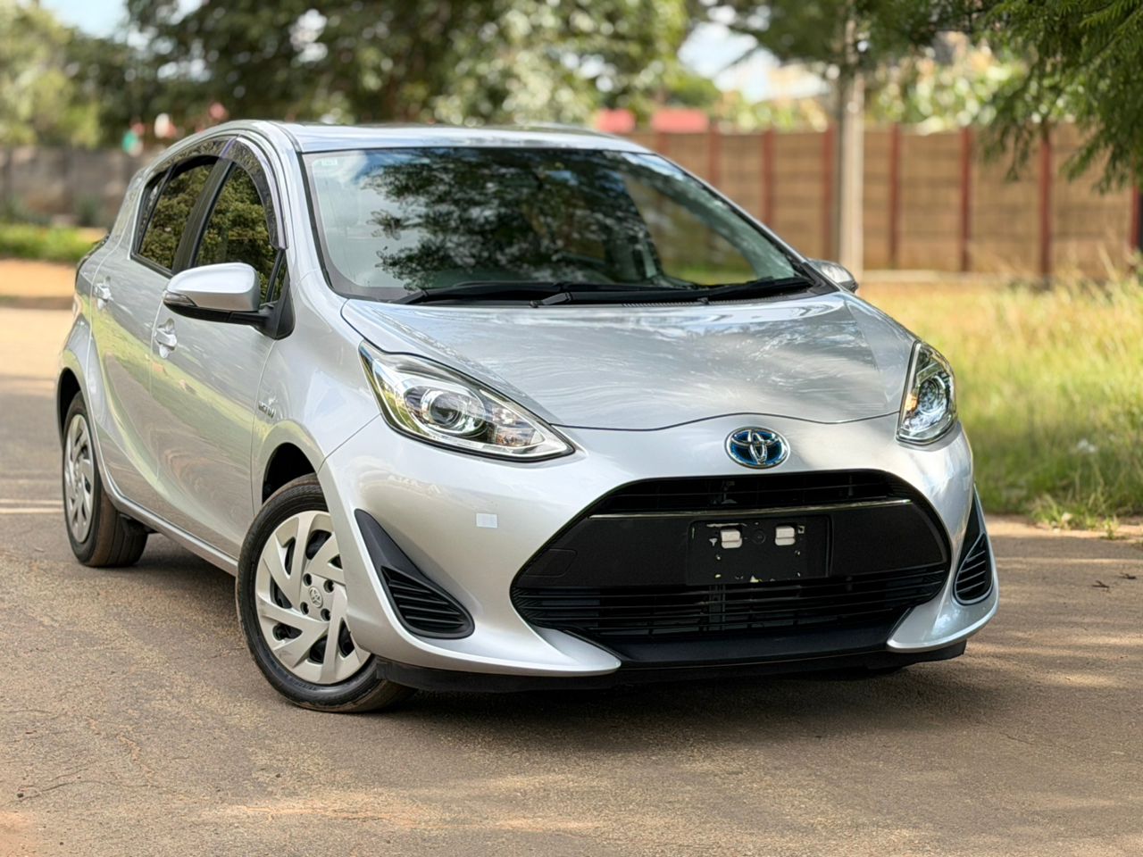 2019 TOYOTA AQUA HYBRID