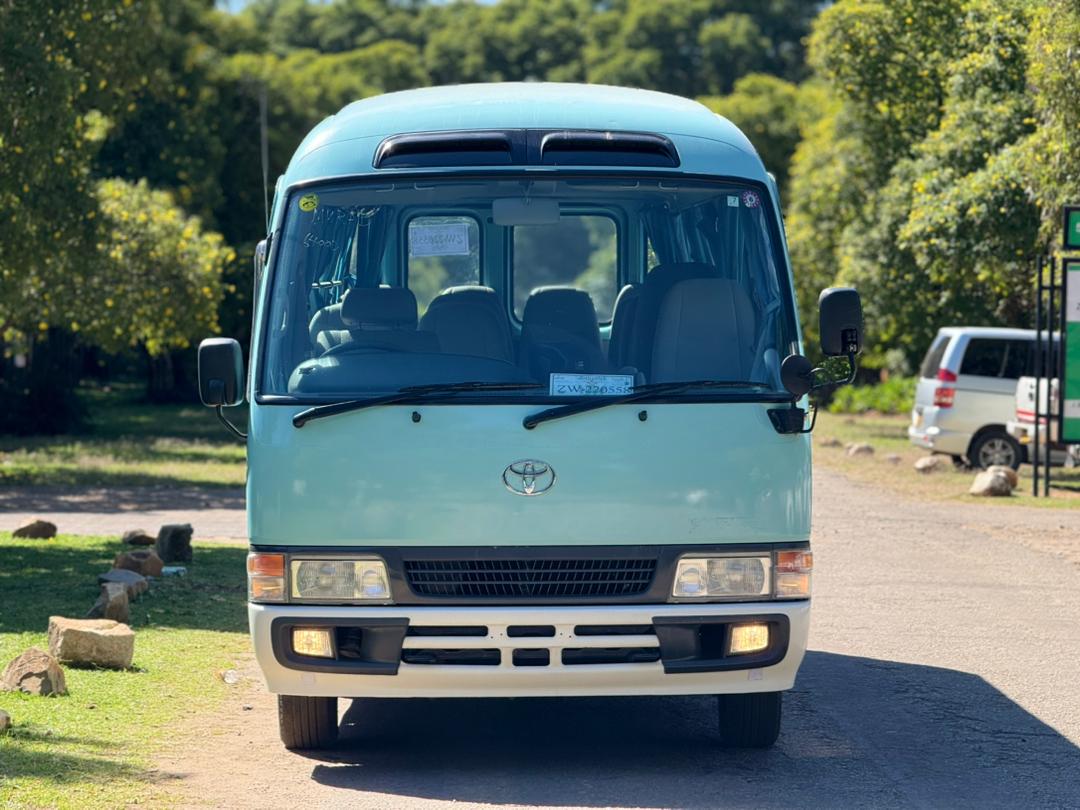 TOYOTA COASTER