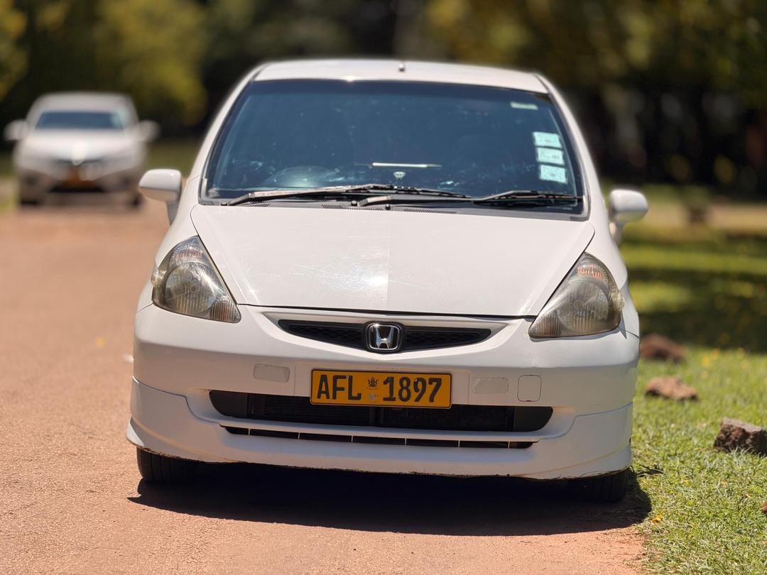 HONDA FIT OLD SHAPE