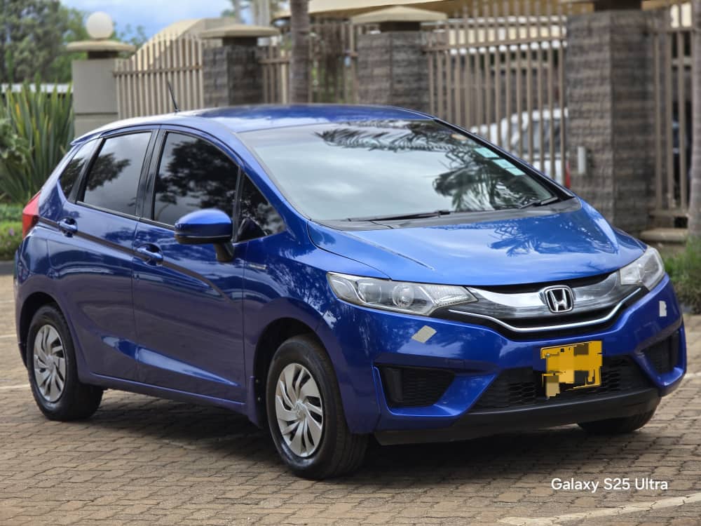 HONDA FIT GP5