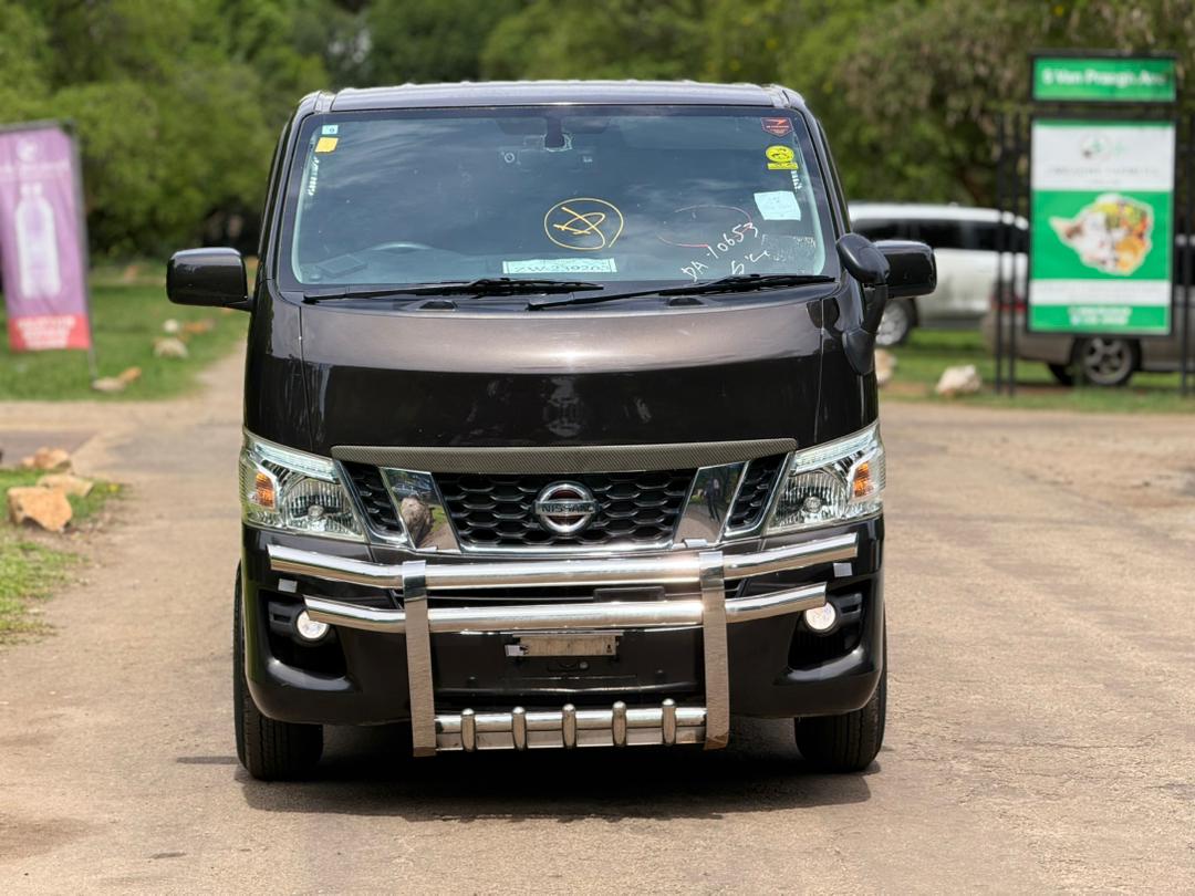 NISSAN CARAVAN NV350