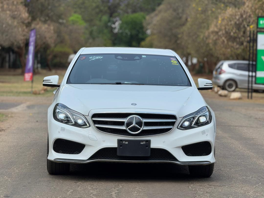 MERCEDES-BENZ C220d W205