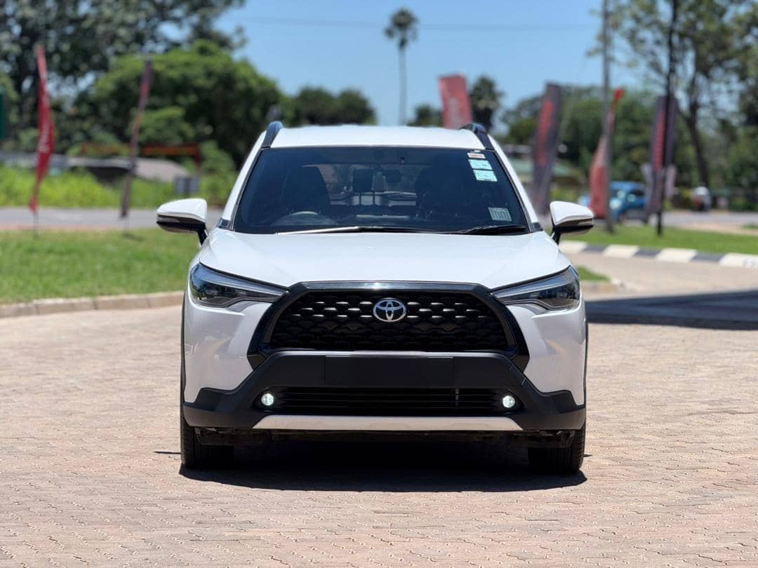 TOYOTA COROLLA CROSS  X's