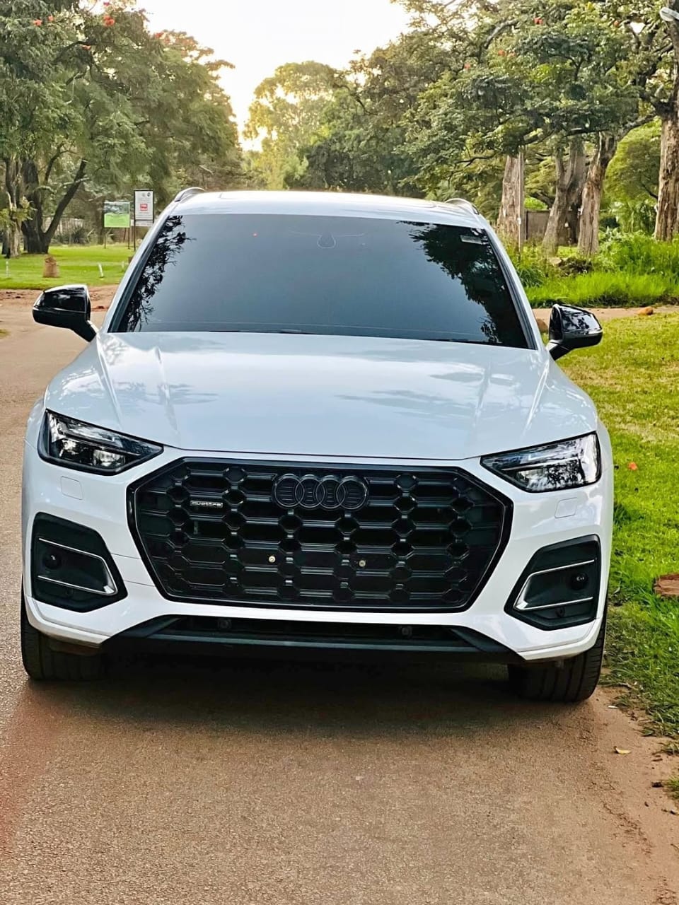 AUDI Q5-LINE