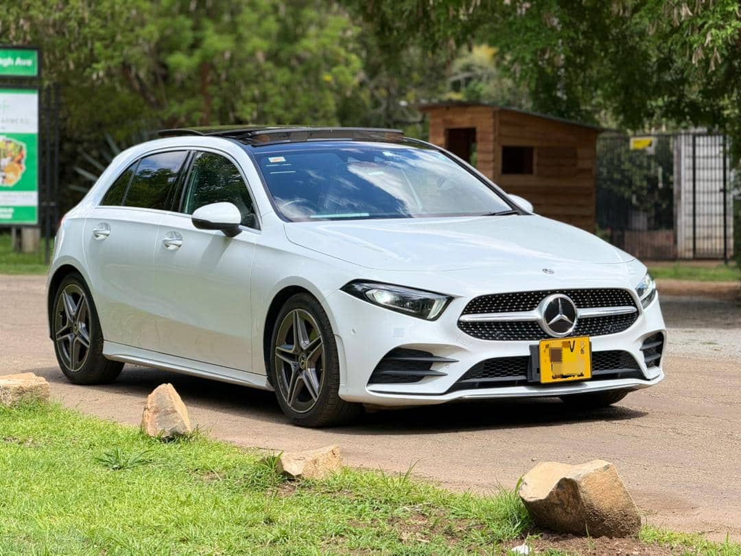 MERCEDES BENZ A180