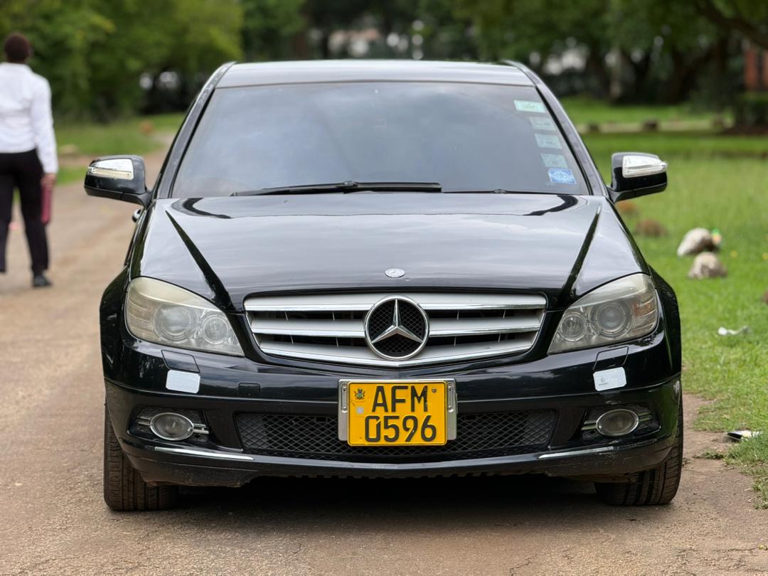 MERCEDES-BENZ C200 W204